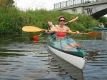 Sabine B&ouml;rner und Tochter Tina haben die ersten Probe-Paddelschl&auml;ge hinter sich.