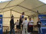 Als 20. der Gesamtkonkurrenz siegt Martin Wille im Triathlon in Altersklasse m16/17. Als 20. der Gesamtkonkurrenz siegt Martin Wille im Triathlon in Altersklasse m16/17.