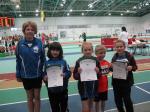 Die Gaensefurther Teilnehmer am Kinder-Sportfest in Halle konnten sich &uuml;ber 5 Podestpl&auml;tze freuen v.l. Celine Ladehoff (2.), Nina Ritter (3.), Michelle Otto (2 x 2., 3.), Lukas Ladehoff, Laura Otto.