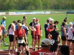 Gespanntes Warten auf den Start zum 8. Geiseltal-Duathlon. (Torsten Blauwitz Bildmitte, dahinter Steffen Sch&ouml;ler).