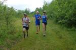 Vom Regen frisch getr&auml;nkt, ging es f&uuml;r Alexander Topf und Sandra Homann &uuml;ber die weichen Wiesen des Hains von Giersleben.