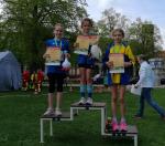 Grund zur Freude hatten Emily Siebert &uuml;ber Platz 1 und Rieke Lucie Zaschke als Zweite bei den weiblichen Teilnehmerinnen &uuml;ber 3,25 km.