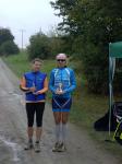 Ina Schöler (r.) kann stolz auf ihren Sieg bei ihrem 1. Duathlon sein.