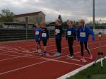 Mit Herzklopfen stand die junge Gaensefurther Sportlerin an der Startlinie zum 800m Lauf.