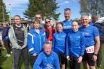 Die kleine Abordnung der Bode-Runners holte sich mit Ascherslebener L&auml;ufern Unterst&uuml;tzung mit auf das Gruppenbild vor dem Start zum 46. Finnelauf Billroda.