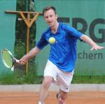 Ronny Selig lieferte sich mit Sebastian Haberecht aus Aschersleben ein dreistündiges Duell, unterlag am Ende aber knapp. Foto: C. Jäger, Volksstimme Ronny Selig lieferte sich mit Sebastian Haberecht aus Aschersleben ein dreistündiges Duell, unterlag am Ende aber knapp. Foto: C. Jäger, Volksstimme