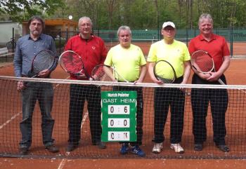 Die II.Herren 50 Mannschaft v.l. Stefan Thiemecke, Ingo Becker, Herbert Mandel, Roberto Henschke (MF), Dieter Naumann Die II.Herren 50 Mannschaft v.l.Stefan Thiemecke, Ingo Becker, Herbert Mandel, Roberto Henschke, Dieter Naumann