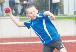 Im Ballweitwurf erreichte der 10-j&auml;hrige Sta&szlig;furter eine Weite von 28,96 m. Foto: Sandra Arm