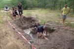 Jawohl, wieder eine Matsche-Pf&uuml;tze, die im Gaensemarsch genommen wurde! 