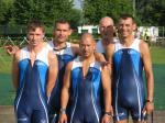Die Gaensefurther Triathleten (v.l.) Daniel Rago&szlig;, Janko Schlenker, Thomas Vetter, Toralf Schmidtschneider und Steffen Sch&ouml;ler nahmen erfolgreich am HavelHammer teil.