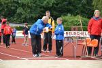 Letzte Anweisungen von &Uuml;bungsleiter Joachim R&ouml;sler f&uuml;r Ben Bothe, der zum ersten Mal an einem Wettkampf teilnimmt.