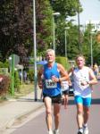 Unsere m&auml;nnlichen Teilnehmer, unter ihnen Jens-Uwe B&ouml;rner (r.), hatten sich den Lauf gut eingeteilt und kamen alle unbeschadet ins Ziel. 