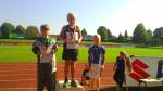 Mit 898 Punkten eroberte sich Lukas die Bronzemedaille im Vierkampf der Altersklasse m8. Mit 898 Punkten eroberte sich Lukas die Bronzemedaille im Vierkampf der Altersklasse m8.