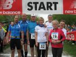 Die Gaensefurther Teilnehmer am Einetallauf ( v.l. Thomas Vetter, Toralf Schmidtschneider, J&uuml;rgen Eisfeld, Petra Becker, Lutz Klau&szlig;, Heidi Rabenstein, Ronald Rabenstein).
