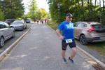 Olaf Bothe musste in Friedrichsbrunn ohne seinen Laufkumpel Harald starten, hatte aber konkrete Zeitangaben, die er erf&uuml;llen sollte. Er lief stark unter einer Stunde &uuml;ber Berg und Tal.