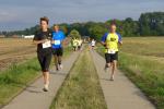Josef Hindricks genie&szlig;t das Sp&auml;tsommerwetter und braucht 40:05 Minuten f&uuml;r die 8 Kilometer lange Strecke.