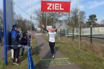 Katrin Krebs &uuml;berquerte nach 1:48:47 Stunden das Ziel.
