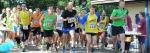 Start &uuml;ber die F&uuml;nf- und Zw&ouml;lf-Kilometer-Strecke mit 5 Sportlern der Gaensefurther Sportbewegung. 
