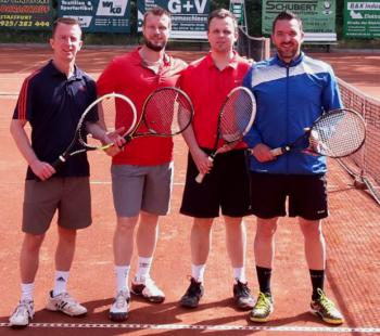 Die Herren 30 Mannschaft v.l. Ronny Selig,  Nikolas Bothe, Frank M&uuml;ller, Timm Leopold 