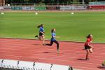 Alina Bohndorf (m.) wurde F&uuml;nfte in ihrem Vorlauf &uuml;ber 75m. 
