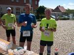 J&ouml;rg Sch&auml;per (m.) beendete den Lauf &uuml;ber 30 km als Achter seiner Altersklasse.
