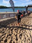Die 3,8 km Schwimmstrecke ist absolviert, ganz zur Zufriedenheit von J&uuml;rgen. 