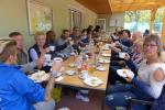 Das diesj&auml;hrige Vereinsfest fand auf der Tennisanlage am Schwanenteich statt und begann mit leckerem selbstgemachten Kuchen.