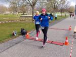 Kathleen Mahler und Christa F&uuml;mel k&auml;mpften sich auf den sieben Kilometern zusammen durch. Das brachte Christa F&uuml;mel den ersten Platz in der Altersklasse W65 ein!

