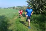 Als schnellster Bode-Runner war J&ouml;rg Sch&auml;per (vorn) auf der 14,3 Kilometer langen Distanz unterwegs.
