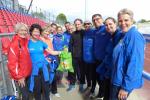 Als Abschiedsgeschenk hatte die Laufgruppe des MSV Halberstadt ordentlich viel Kraftfleisch der Halberstädter Wurstwaren für die treuen Läufer der Gaensefurther Sportbewegung eingepackt. Damit sollten die nächsten Wettkämpfe gut zu meistern sein. Als Abschiedsgeschenk hatte die Laufgruppe des MSV Halberstadt ordentlich viel Kraftfleisch der Halberstädter Wurstwaren für die treuen Läufer der Gaensefurther Sportbewegung eingepackt. Damit sollten die nächsten Wettkämpfe gut zu meistern sein.