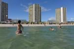 Regeneration bei Sonne und Meer. Regeneration bei Sonne und Meer.