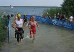 Der ansonsten wenig beliebte Schwimmpart stellte f&uuml;r Annegret Wille kein Problem dar, wenn es dort nur ohne Hauen und Sto&szlig;en zuging.