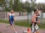 Olaf Moch war im Hauptwettkampf &uuml;ber 5km Lauf, 22km Radfahren und 2,5km Lauf unterwegs. 