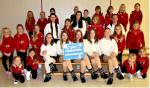 Die Mitglieder der Gaensefurther Sportbewegung aus Egeln erfreuen mit ihrem Weihnachtsprogramm zahlreiche Zuschauer. Die Mitglieder der Gaensefurther Sportbewegung aus Egeln erfreuen mit ihrem Weihnachtsprogramm zahlreiche Zuschauer.