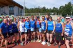 Vor dem Start zum 11. Haldensleber Rolandlauf: Jens-Uwe und Sabine B&ouml;rner, Kirsten Geist, B&auml;rbel Lallecke, Harald F&uuml;mel, Janine Wuwer, Christa F&uuml;mel, Daniel Wuwer, Anke Delius, Sandra Homann, Heike Lenz, Peter Brauer, Kathleen Mahler, Stefan Sindermann, Verena Hildebrandt (v.l.)