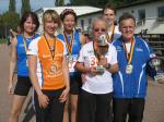 Die Platzierten der Gaensefurther Sportbewegung beim Solvay-Cup 2011 v.l. Sylvia K&ouml;hn (2.), Jenny Kluge (Sta&szlig;furt), Sabine B&ouml;rner (2.), Heidi Rabenstein (1.), Renate Liedtke(2.), Ronald Rabenstein (1.). Es fehlt Petra Becker (2.).