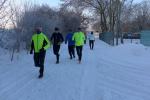 Zum Stampfen durch den tiefen Schnee gibt es f&uuml;r die L&auml;ufer als Training in der heimatlichen Gegend nur selten Gelegenheit. 