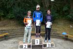 Diesmal richtig abgebogen und schon riesengro&szlig;e Freude &uuml;ber Platz 1 f&uuml;r Petra Becker in der Altersklasse W50. 