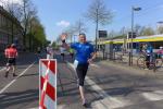 Die H&auml;lfte der Marathon-Strecke ist geschafft. J&ouml;rg Sch&auml;per geht in die zweite Runde.
