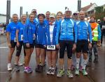 Einige Bode-Runners und Triathleten beteiligten sich auch am Solvay-Cup, unter ihnen v.l. Jens-Uwe B&ouml;rner, Katrin Krebs,  Steffen Sch&ouml;ler (4.v.l.), daneben Sabine B&ouml;rner, Dirk Meier, Petra Becker, Renate Liedtke, J&uuml;rgen Eisfeld, Ina Sch&ouml;ler. 