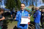 Erster fr&uuml;her Start und fast zum Ende der Veranstaltung wieder da - ein Halbmarathon will auch erst gelaufen sein! Und dabei ben&ouml;tigte Lina Epperlein lediglich 01:37:40 Stunden. Erste Frau Gesamt und einen schicken Pokal war der Lohn f&uuml;r so viel Laufarbeit.