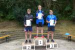 Erneut Platz eins und drei in Gaensefurther Hand! Lenny Dannehl (Mitte) und Tom Kr&uuml;ger (re.) waren &uuml;ber 5,7 Kilometer in der Altersklasse m&auml;nnliche Jugend U16 am Start!