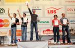 Gro&szlig;e Freude beim Triathleten Torsten Blauwitz &uuml;ber seinen Titel Deutscher Meister im Halbmarathon der Sparkassenmitarbeiter in der Altersklasse m35.