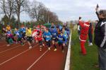 Start zu einer Stunde Lauf-Spa&szlig; mit dem Nikolaus