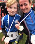 Beide hatten sehr viel Spa&szlig; und pr&auml;sentieren stolz ihre Medaillen f&uuml;r Platz 7. 